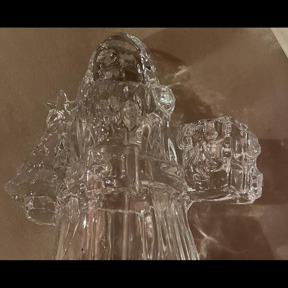 INTERNATIONAL SILVER Co CRYSTAL CHRISTMAS SANTA CANDLE HOLDER